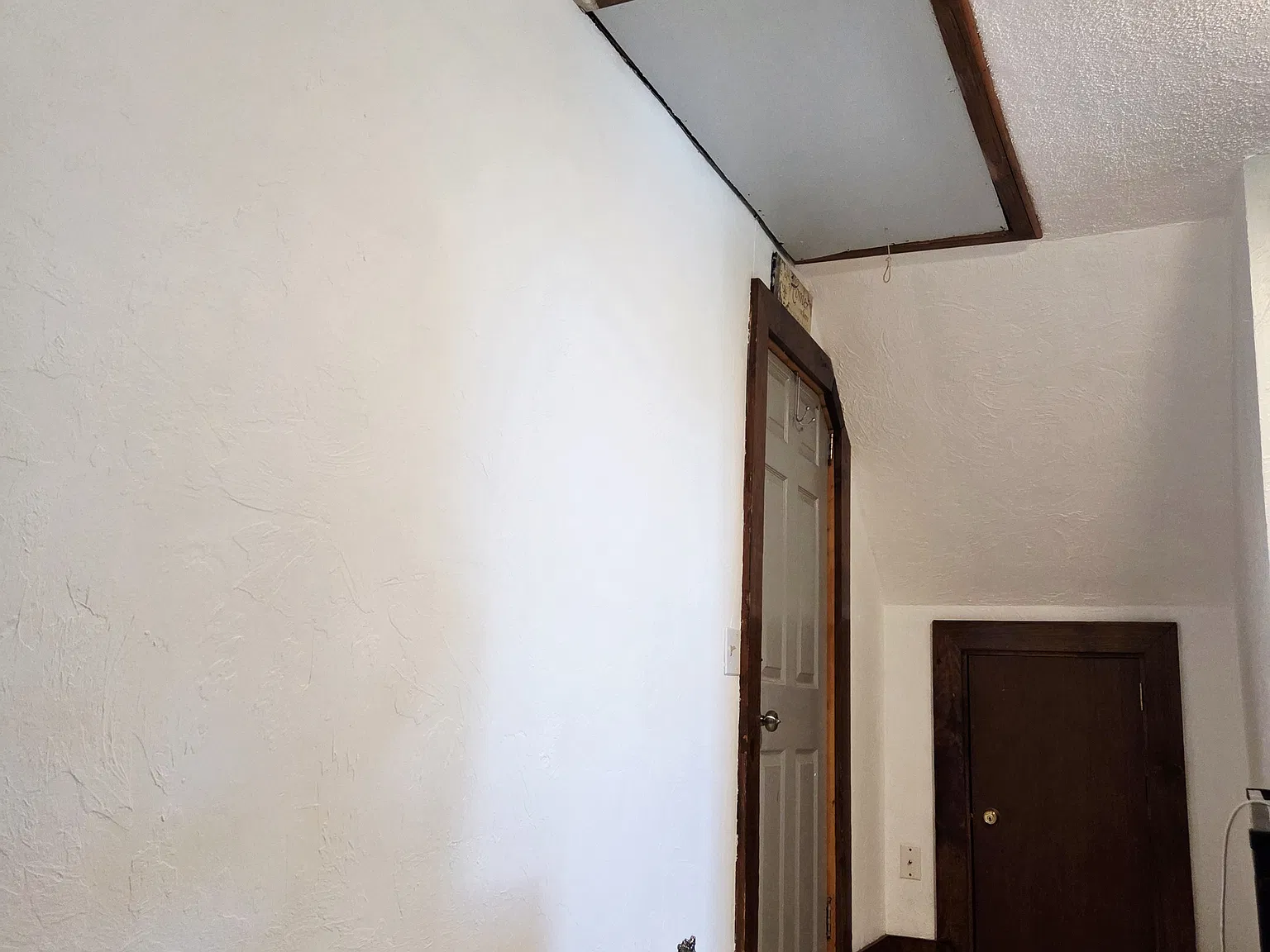 87 Bay St — Photo 2