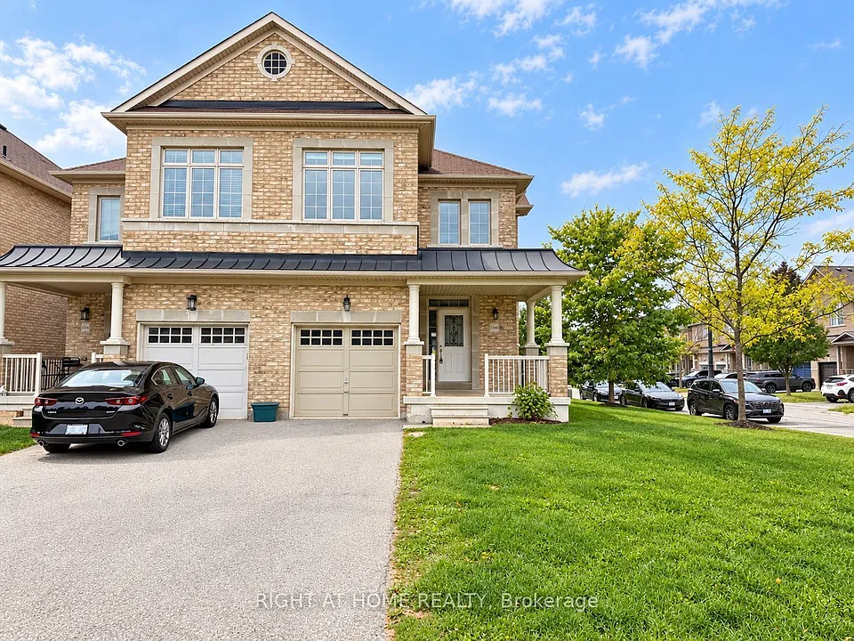 1260 McCron Cres