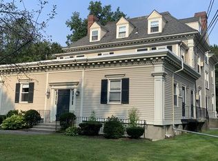 129 Pleasant St #7, Arlington, MA 02476