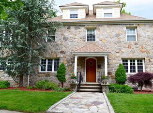 21 Highbrook Rd, Norwalk, CT 06851