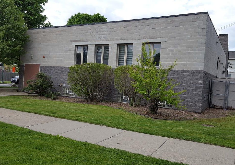 1st image of 2156 W Wellington Ave #2