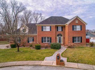 3211 Summit Ct, Newburgh, IN 47630