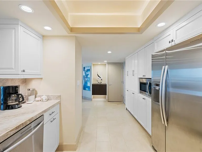 4651 Gulf Shore Blvd N #1805 — Photo 13