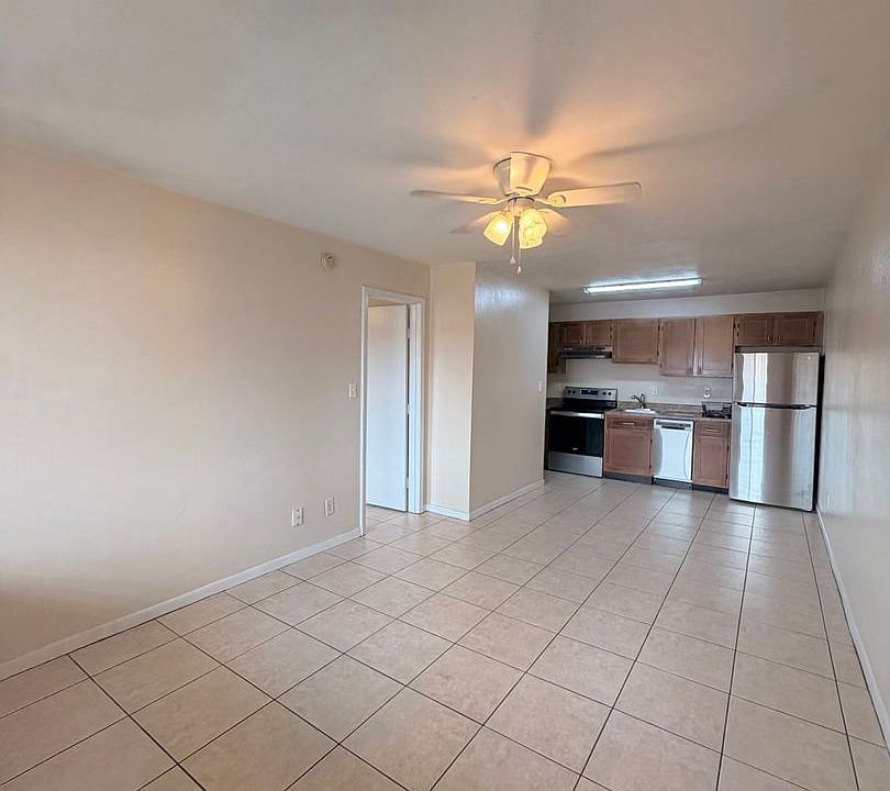1st image of 403 Hayden Rd APT 221