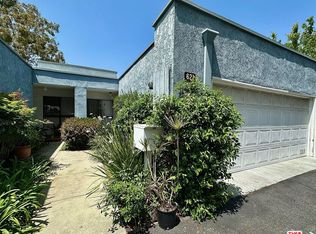 621 Cabrillo Villas, Los Angeles, CA 90042