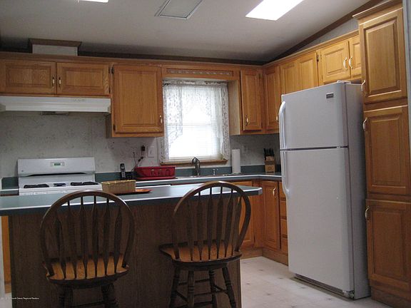 4th image of 531 Momosa Dr