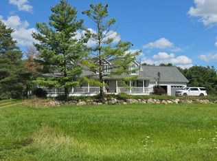 1300 Cedar Dr, Imlay City, MI 48444