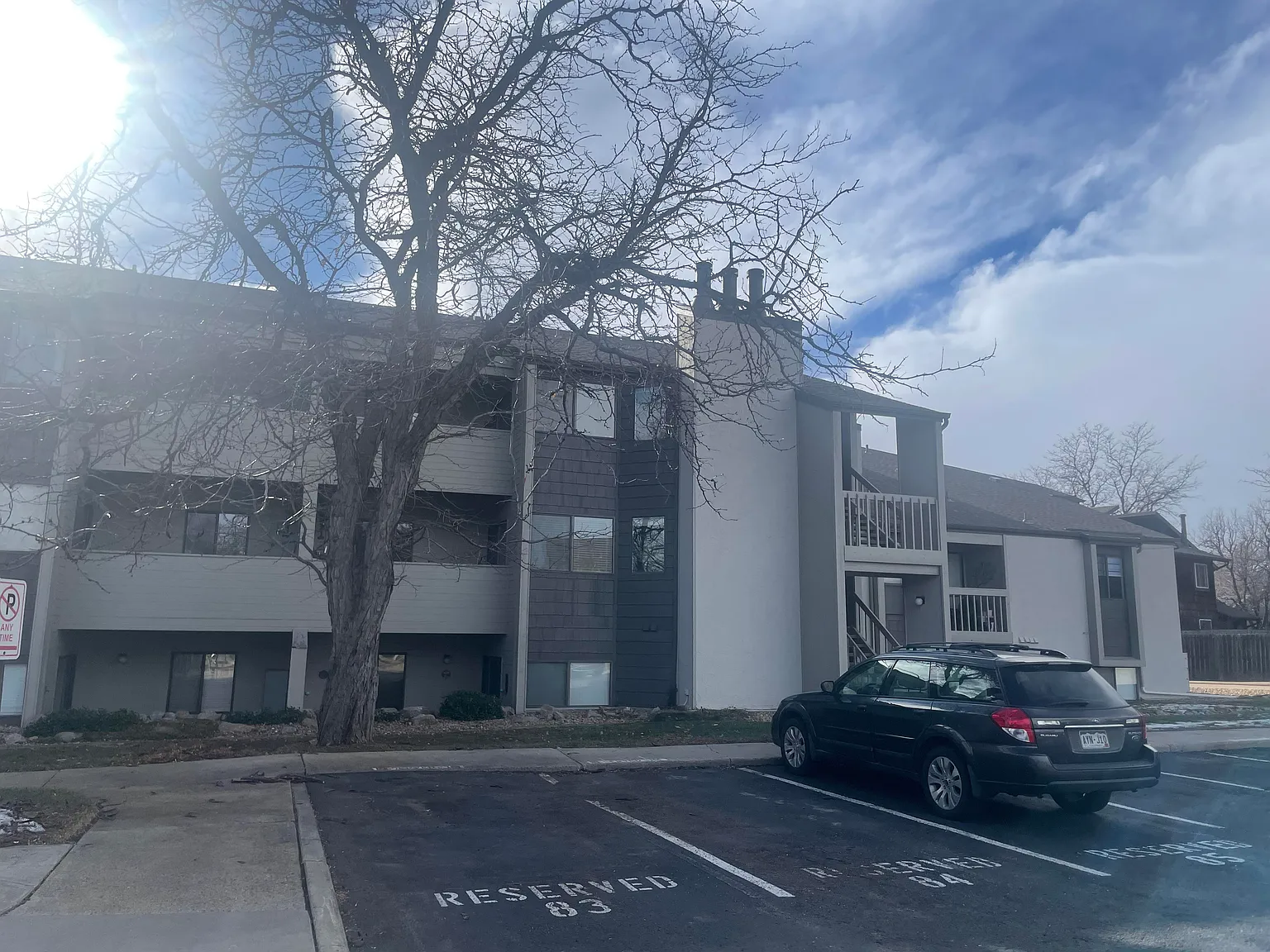2 bed, 890 sqft, $1,995 — Photo 4