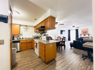 112 N Lemoore Ave APT B, Lemoore, CA 93245