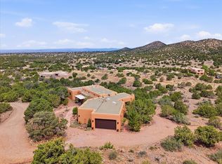 25 Buen Pastor, Santa Fe, NM 87508