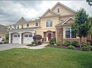 20 Betsy Ross Dr, Warren, NJ 07059