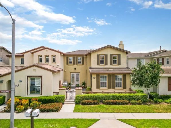 56 Freeland, Irvine, CA 92602