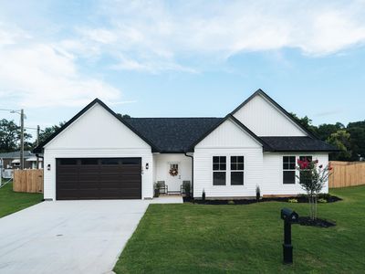 100 Cottage St, Wellford, SC, 29385