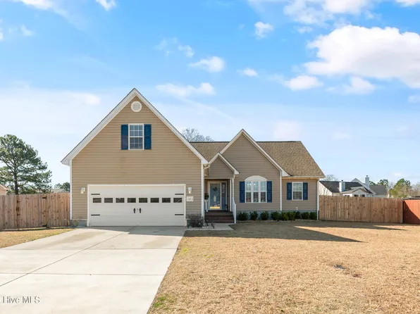 123 Linden Road, Richlands, NC 28574