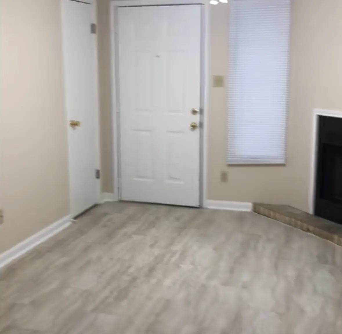 Southport Apartments — Photo 2