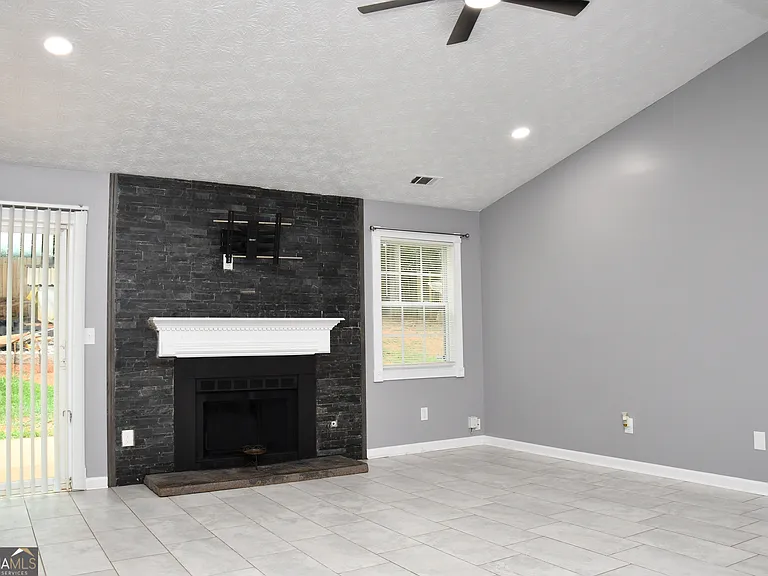 5932 Homestead Cir — Photo 57