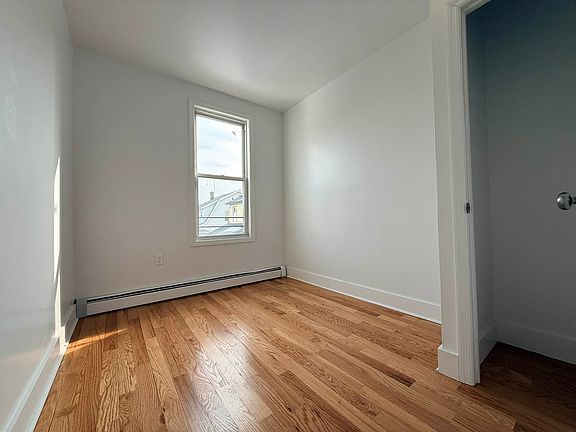 3rd image of 172-10 Linden Blvd #2K