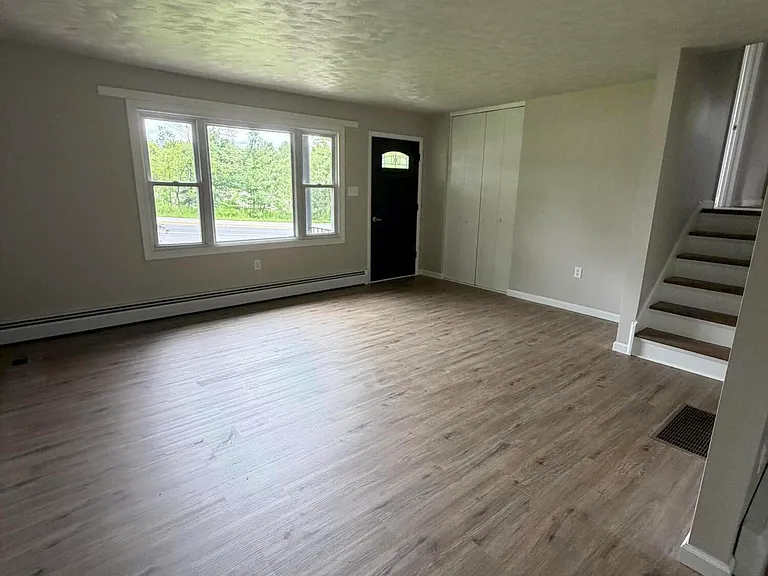 311 Betty St — Photo 3