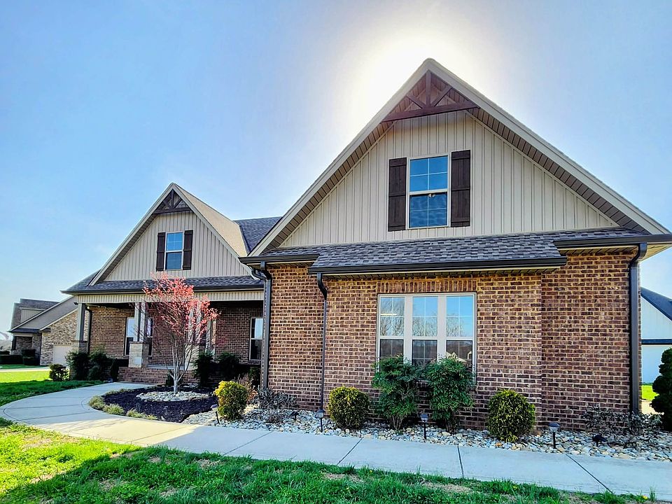 1st image of 639 Blue Water Dr