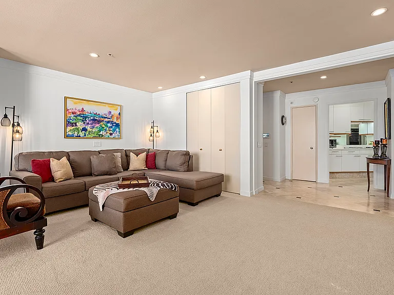 700 Front St #1308 — Photo 19