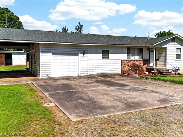 210 Carrol Heights Dr, Poteau, OK 74953