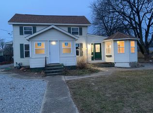 537 E State St, Colon, MI 49040