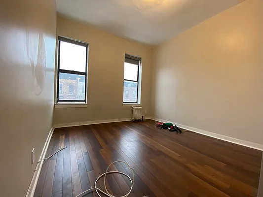 Rented by First Point Management | media 21