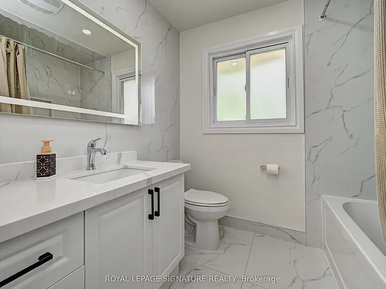 240 Stonybrook Dr — Photo 35
