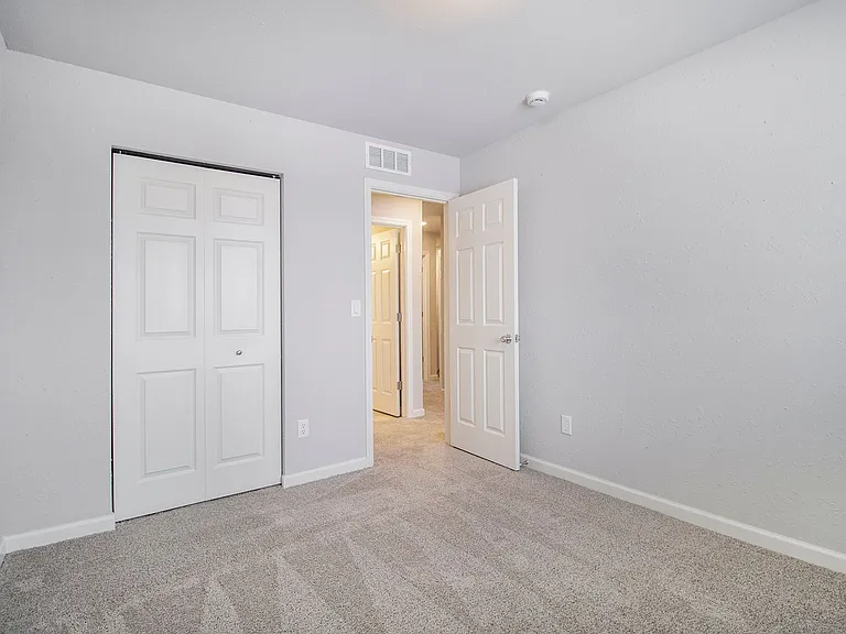 1257 Baker St — Photo 20