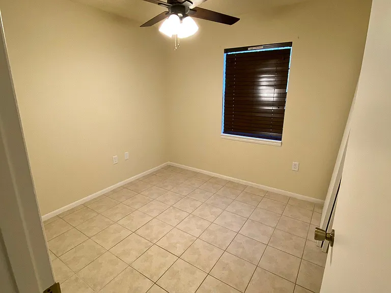 607 Ridge Pl — Photo 10