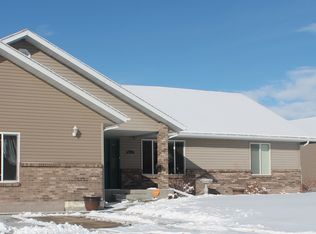 1335 Raintree Dr, Riverton, WY 82501