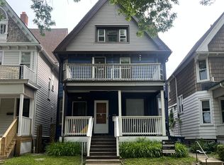 1504 E Kane Pl, Milwaukee, WI 53202