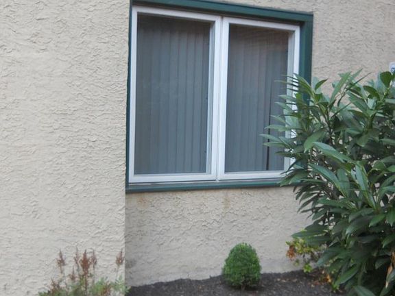 5th image of 130-36 N Bread St #102