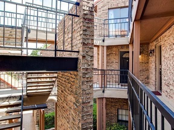 4th image of 6008 Auburndale Ave APT C