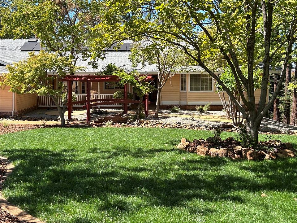 1st image of 87 Valley View Dr