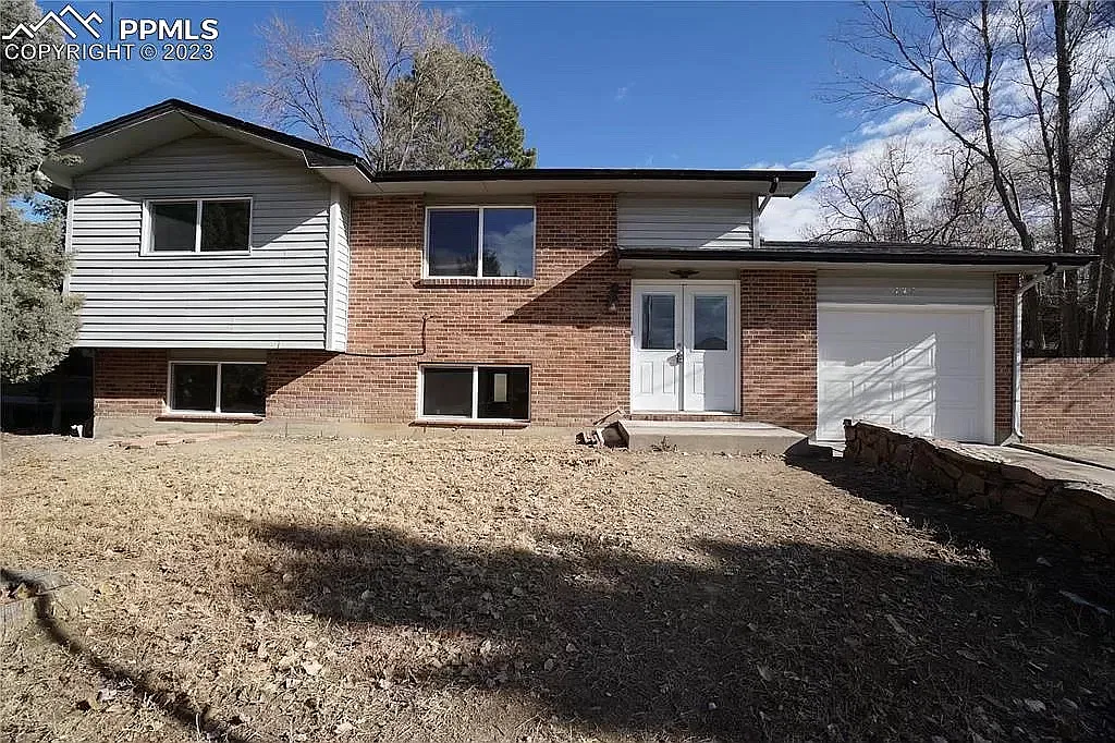 4 bed, 1714 sqft, $2,250 — Photo 1