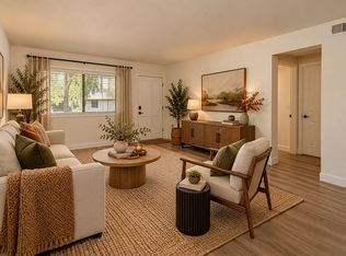 Courtyard Cottages, Sacramento, CA 95828