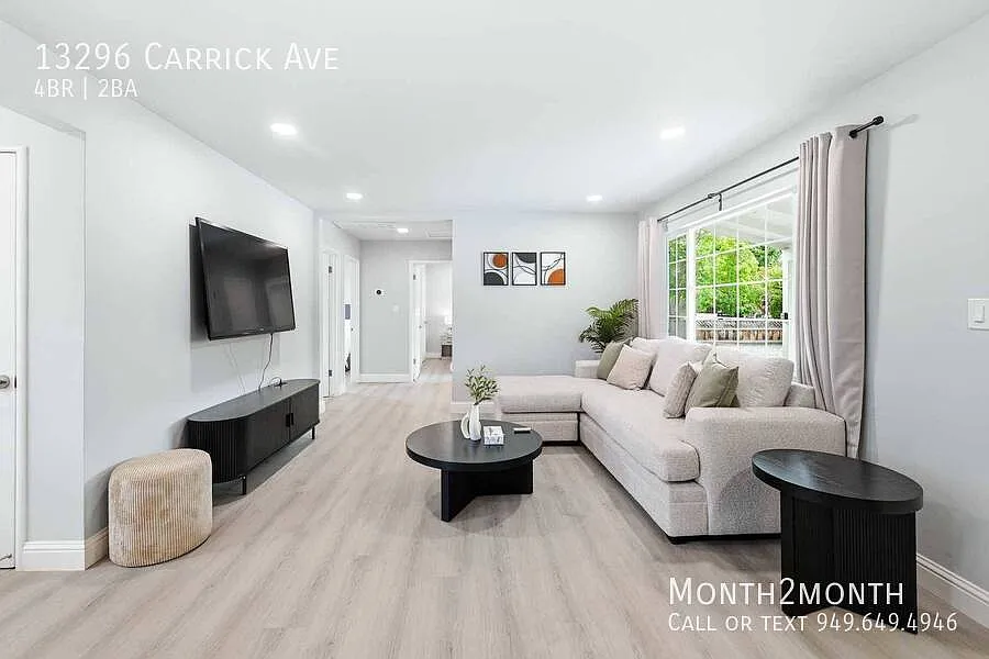 13296 Carrick Ave