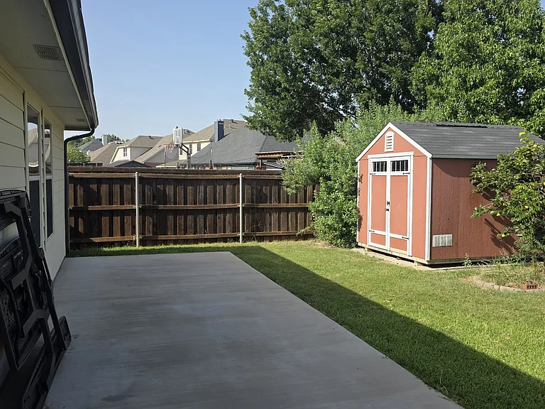 12112 Lamington Dr — Photo 15