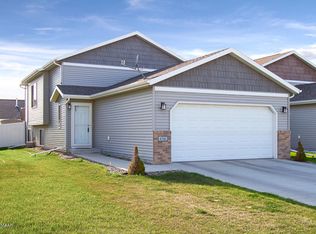 4361 47th St S, Fargo, ND 58104