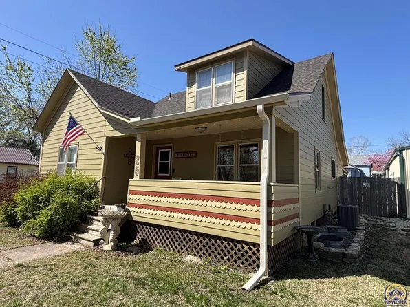 25 Elm St, Cottonwood Falls, KS 66845