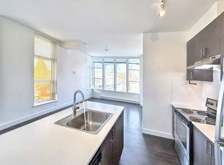 708 E 26th Ave #D96B0B35B, Vancouver, BC V5V2H8