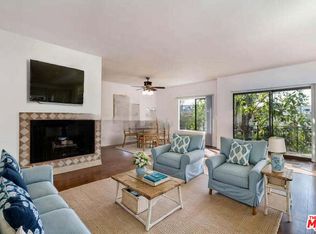 11928 Kiowa Ave APT 202, Los Angeles, CA 90049