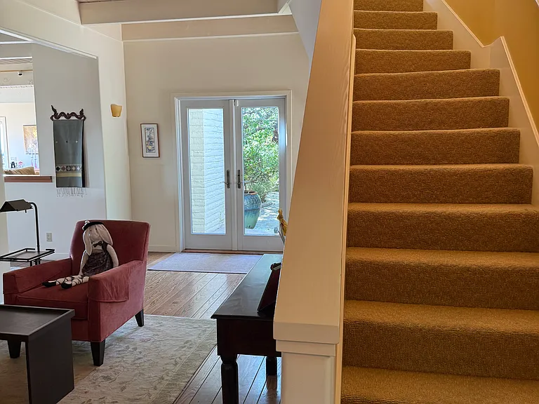 2 Lone Tree Ave — Photo 44