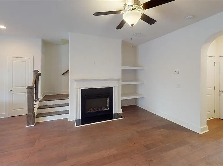 6414 Shalks Crossing Dr — Photo 9