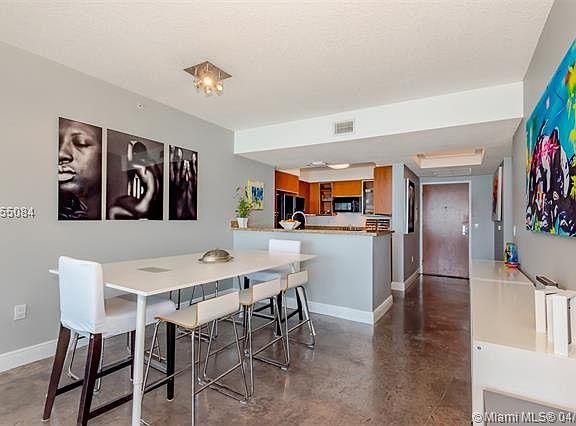 5th image of 10 Venetian Way APT 602