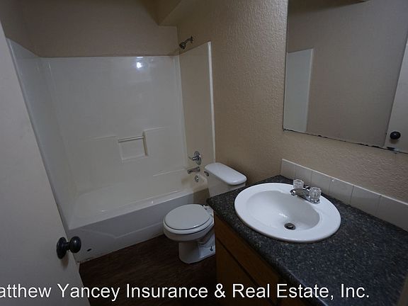 5th image of 519 S 11th St APT 3