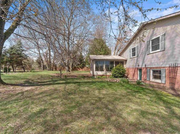2801 W 700 S, Claypool, IN 46510