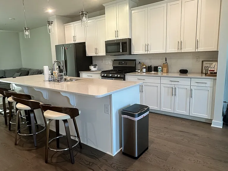 141 Arden Way — Photo 3