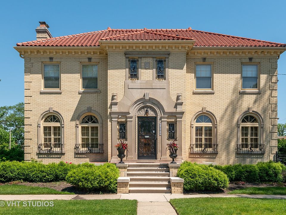 1st image of 1200 N Oak Park Ave